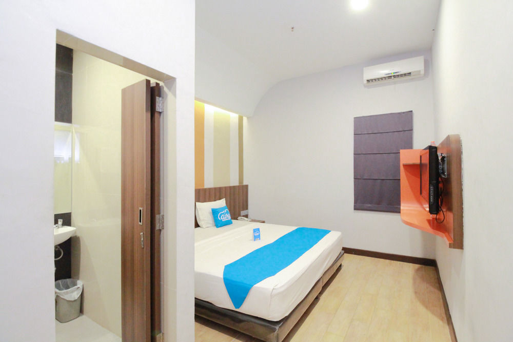 J Hotel Medan Exterior foto