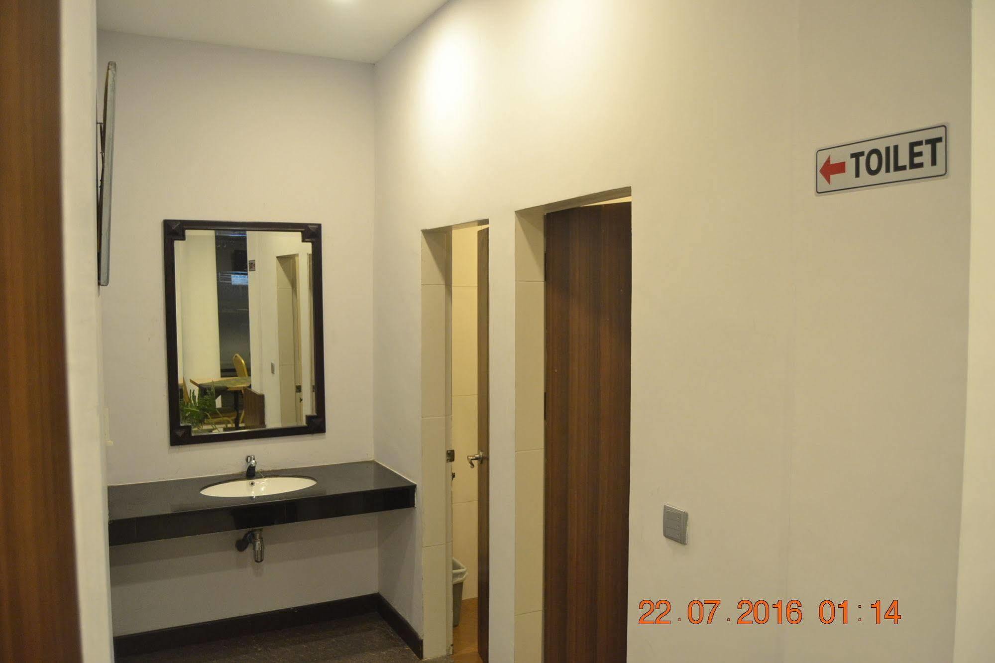 J Hotel Medan Exterior foto