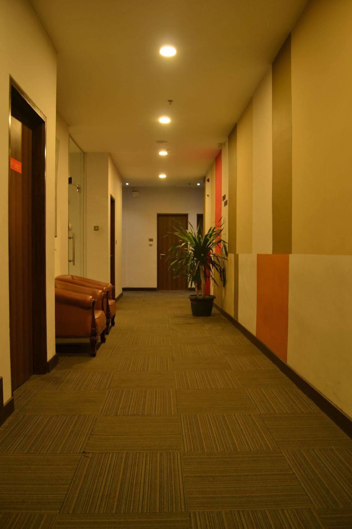 J Hotel Medan Exterior foto